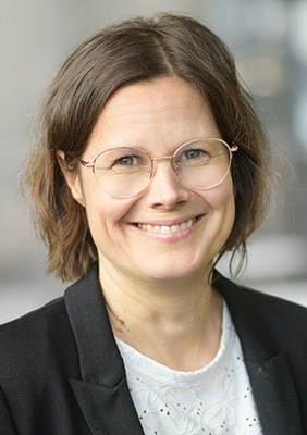 Väisänen, Tiina